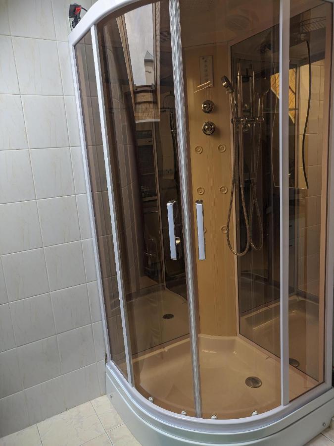 Guest House Nika - Cottages And Rooms In The Heart Of Palanga City Center エクステリア 写真