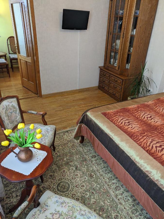 Guest House Nika - Cottages And Rooms In The Heart Of Palanga City Center エクステリア 写真